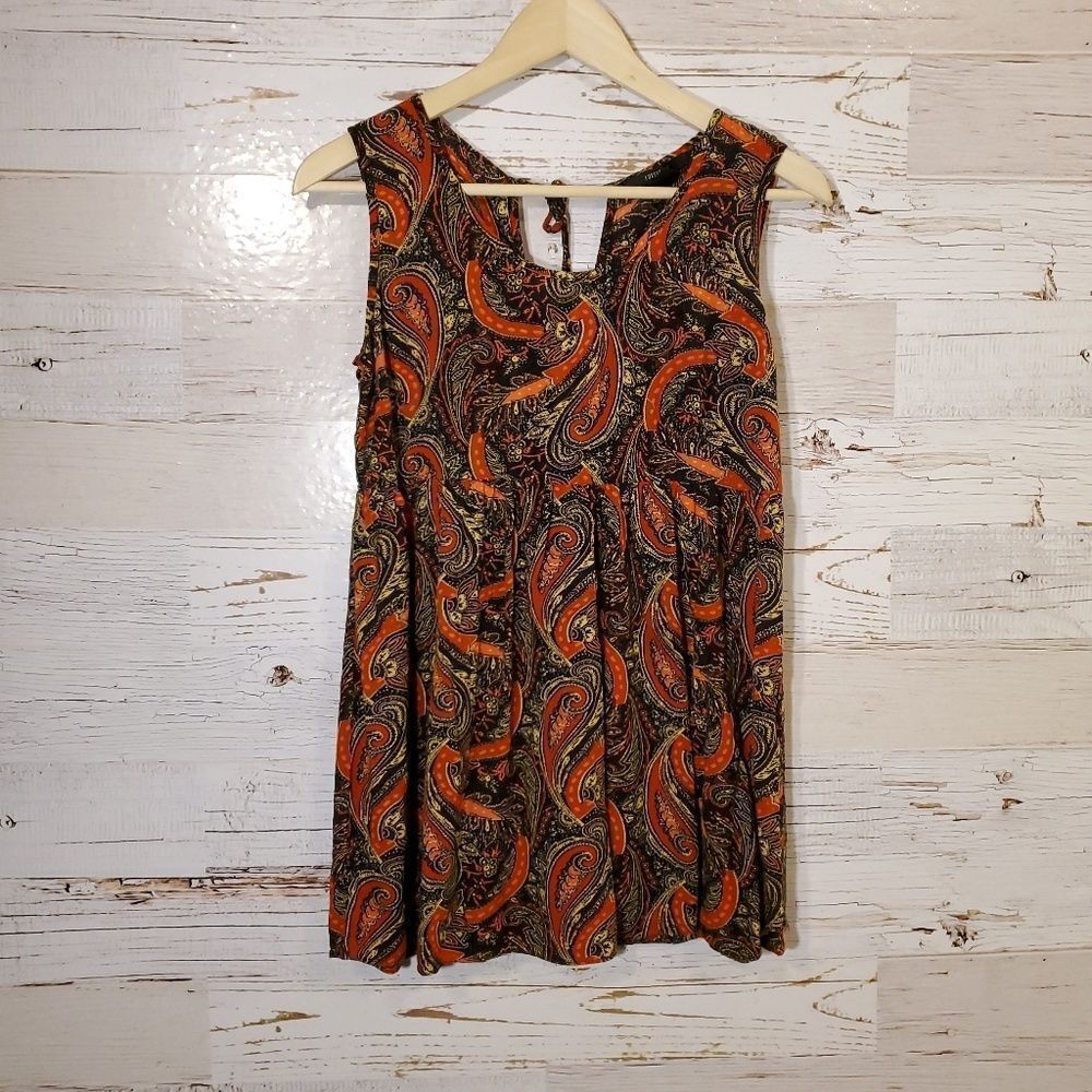 Forever 21 flowy tank top